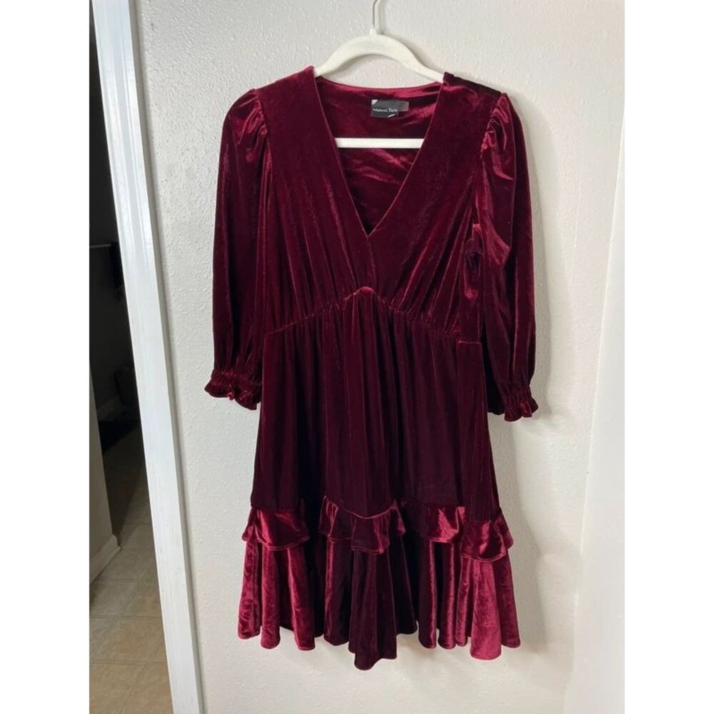 Maison Tara Burgundy Velvet Ruffle Mini Dress Size 10 Holiday Party Romantic